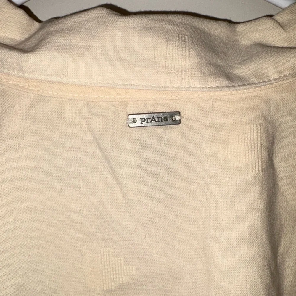 Prana Womens Cream Button Down Shirt Large - Picture 7 of 8